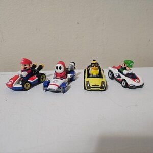 Hot Wheels Mario Kart Die-Cast Cars Set Of 5